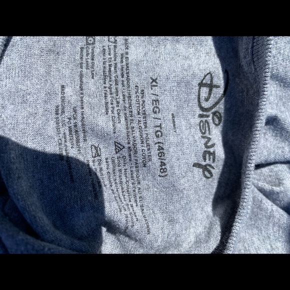 Disney Size XL (46/48)
Graphic Mickey Mouse T-shirt
53% polyester/47% cotton - Picture 2 of 7